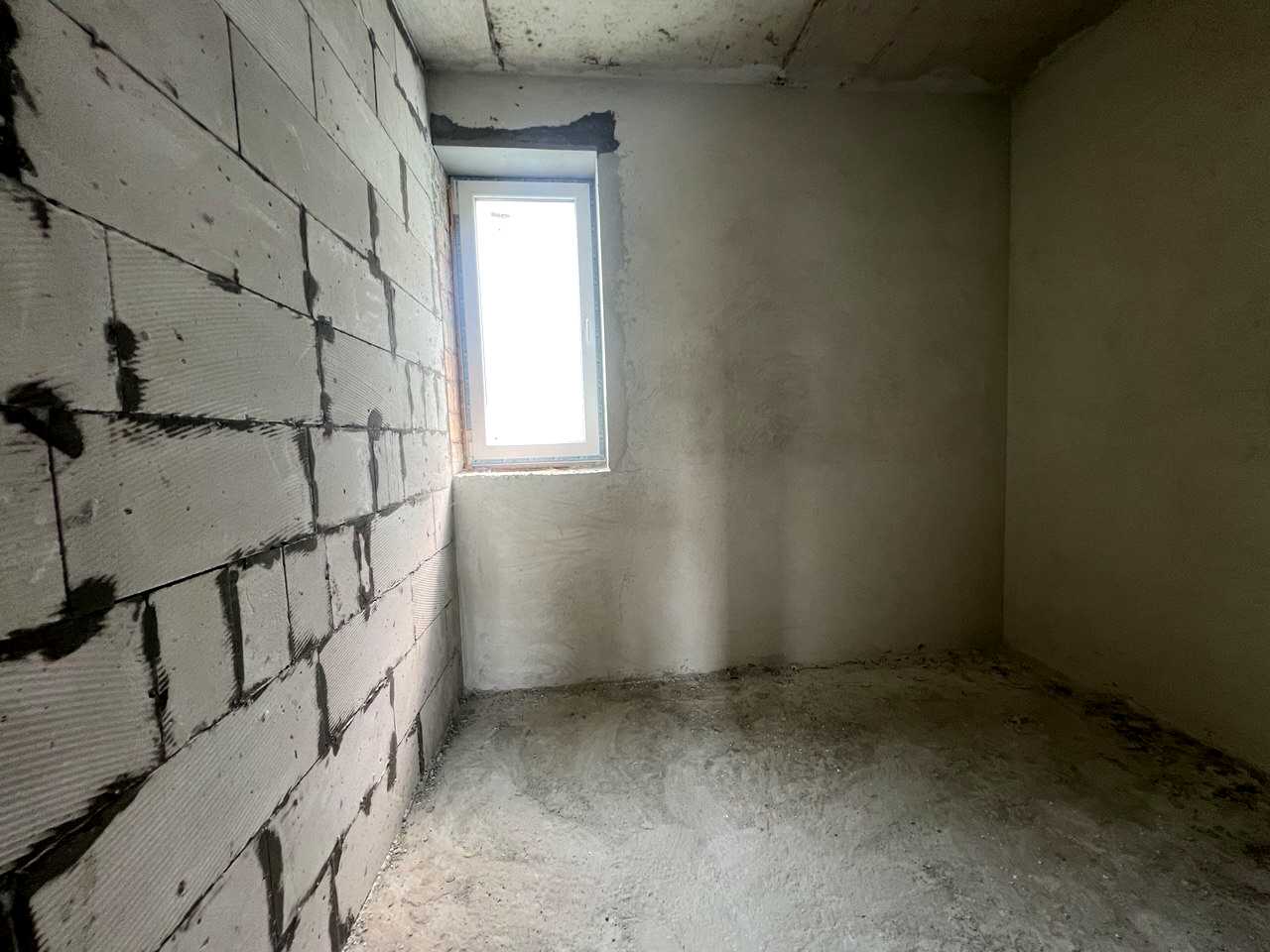 1876482359826007