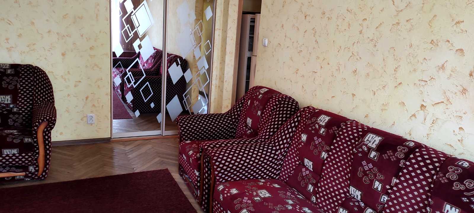 1876483554102796