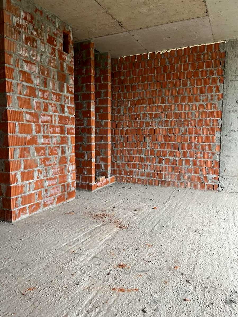 1876483900218679