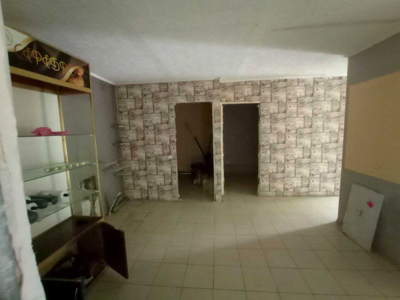 1876484453729718