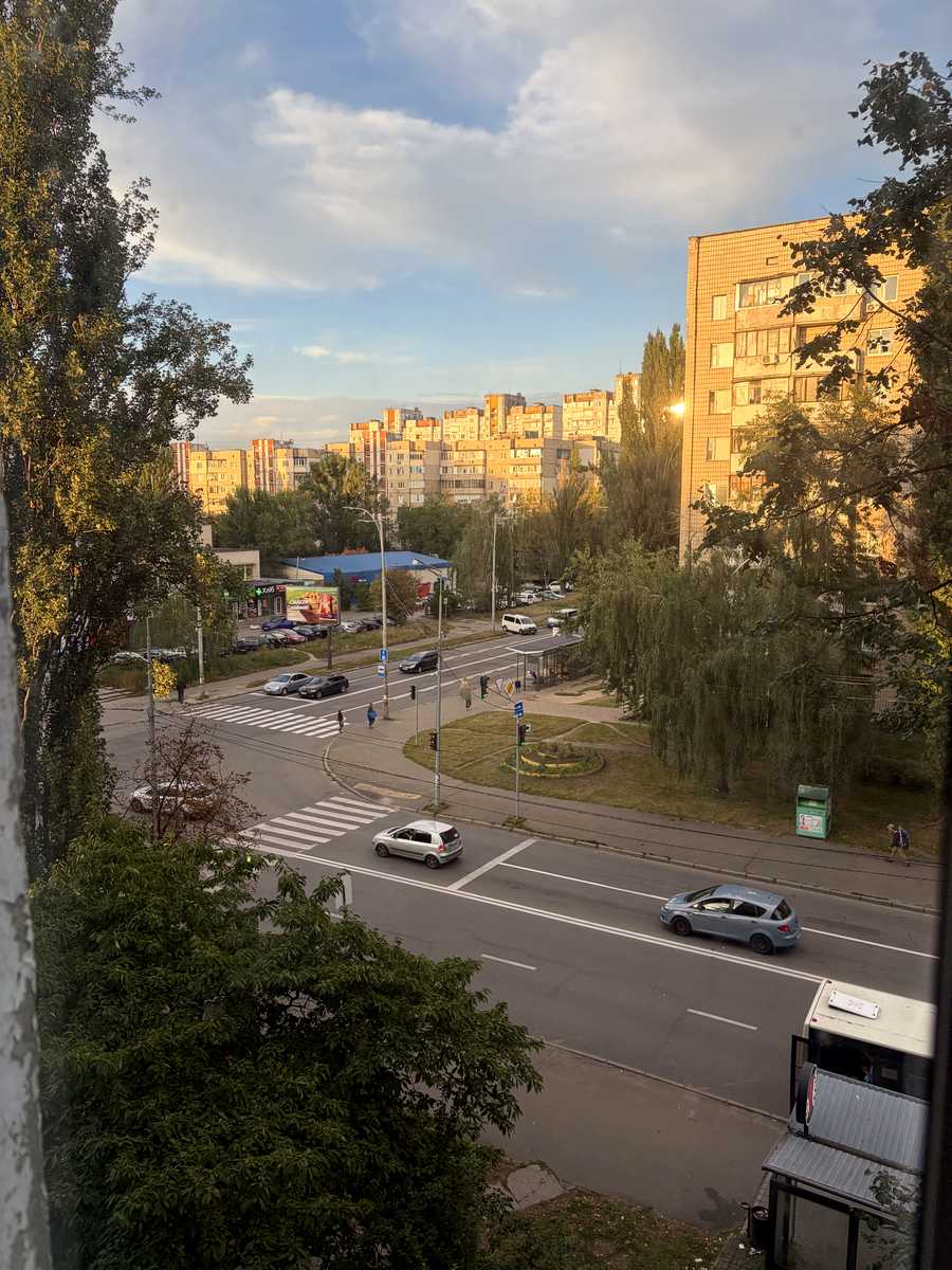 1876485484850414