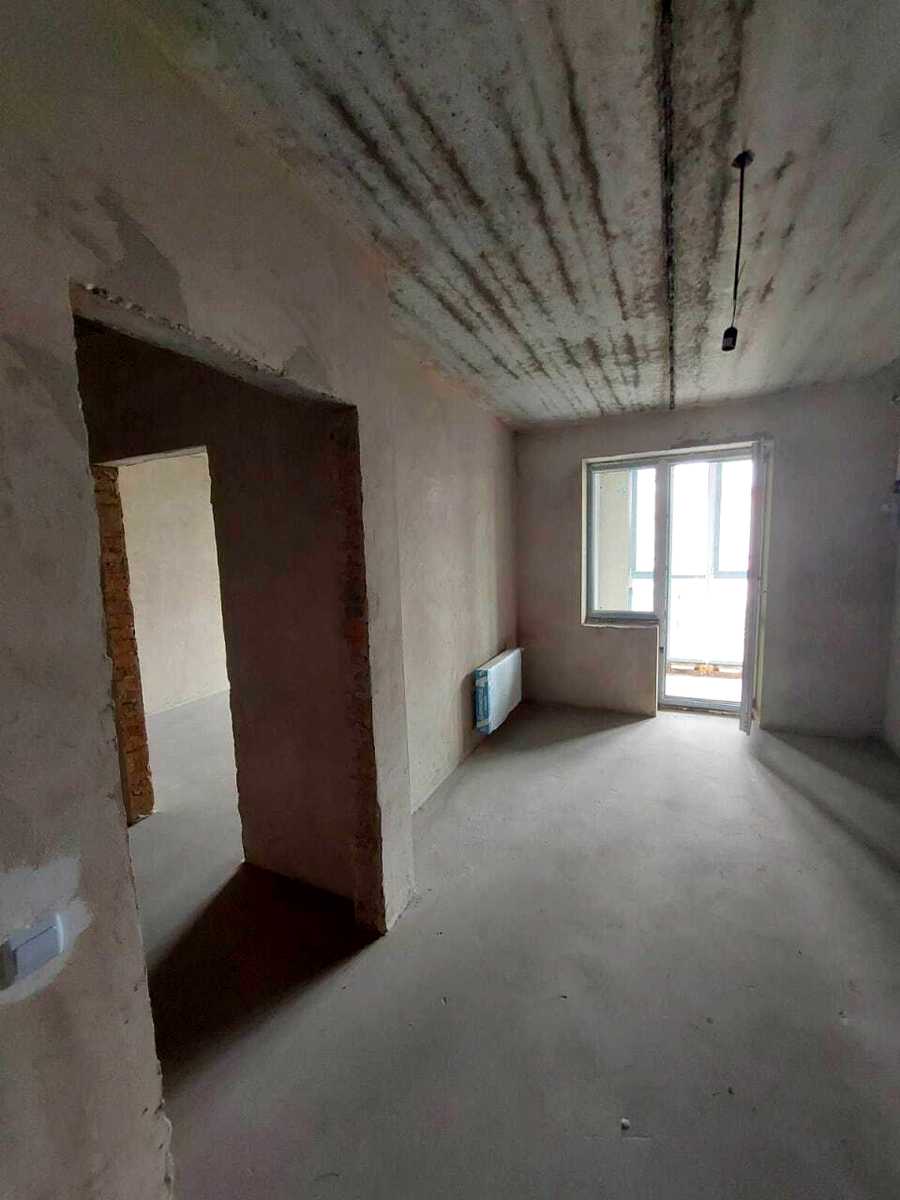 1876485600418943