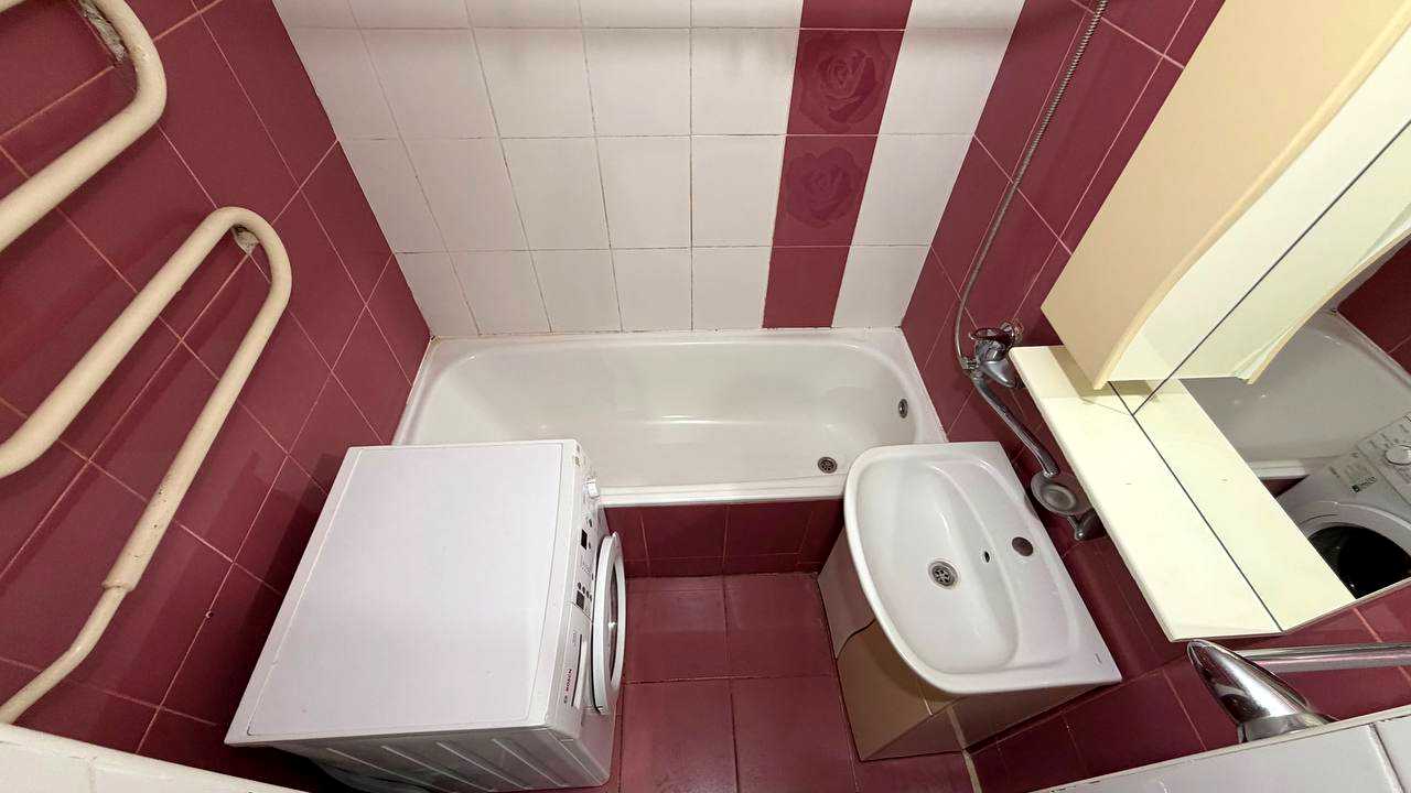 1876486504135496