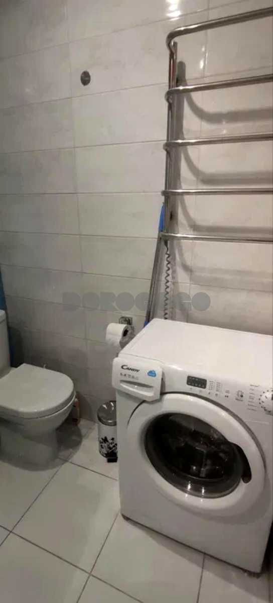 1876486814987536