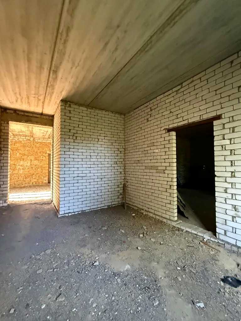 1876487179180064
