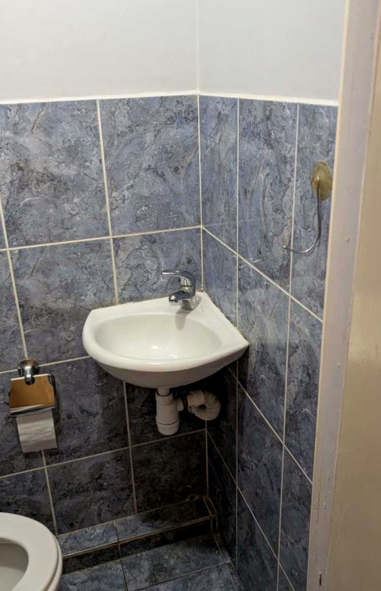 1876487759912716