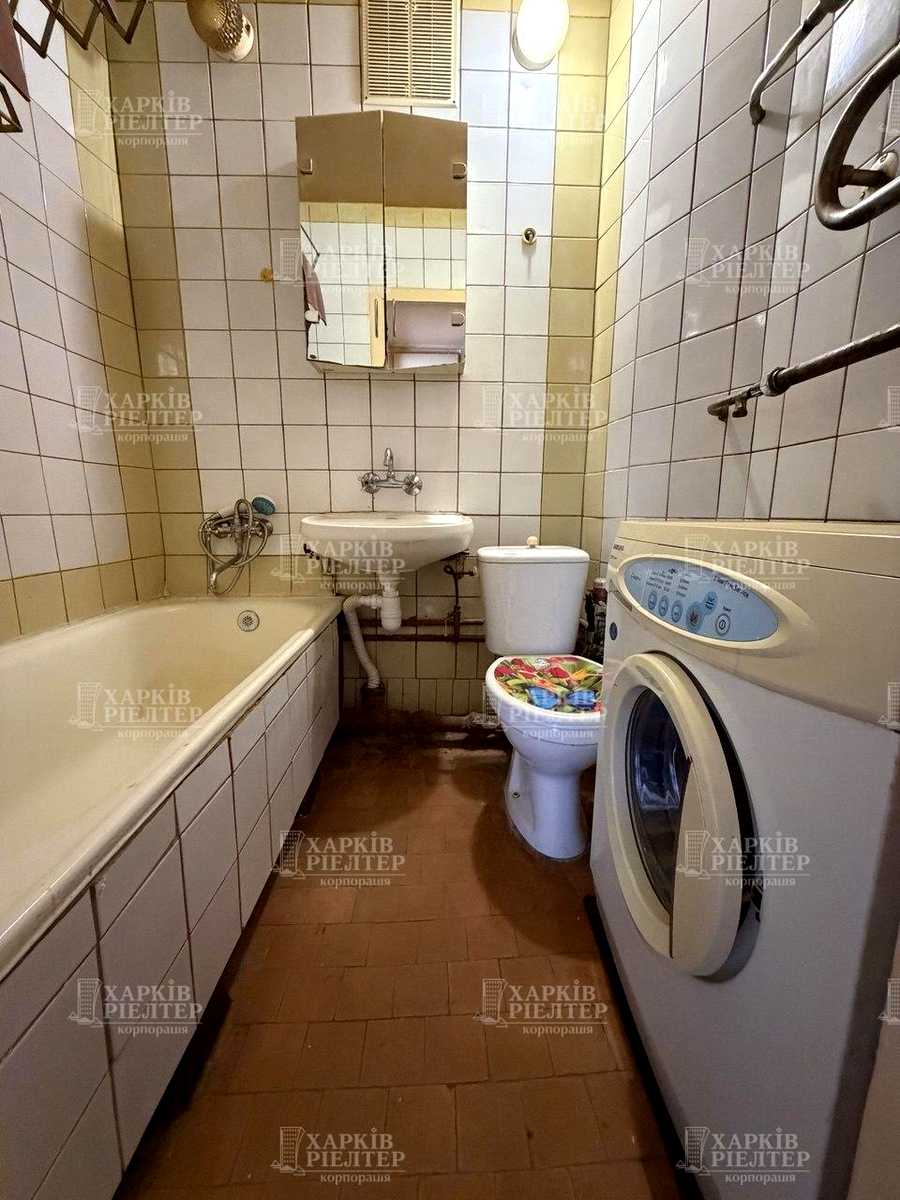 1876487908475545