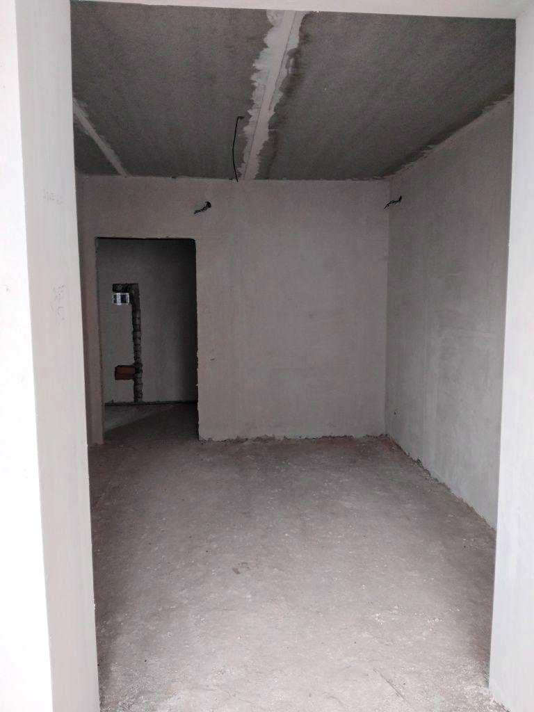 1876488872595589