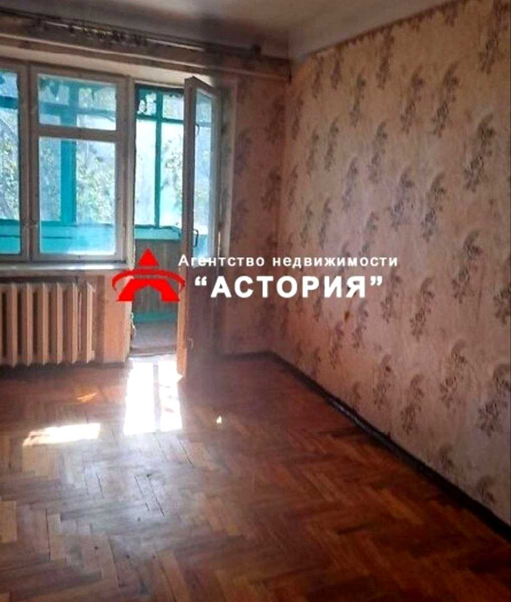 1876489891174371