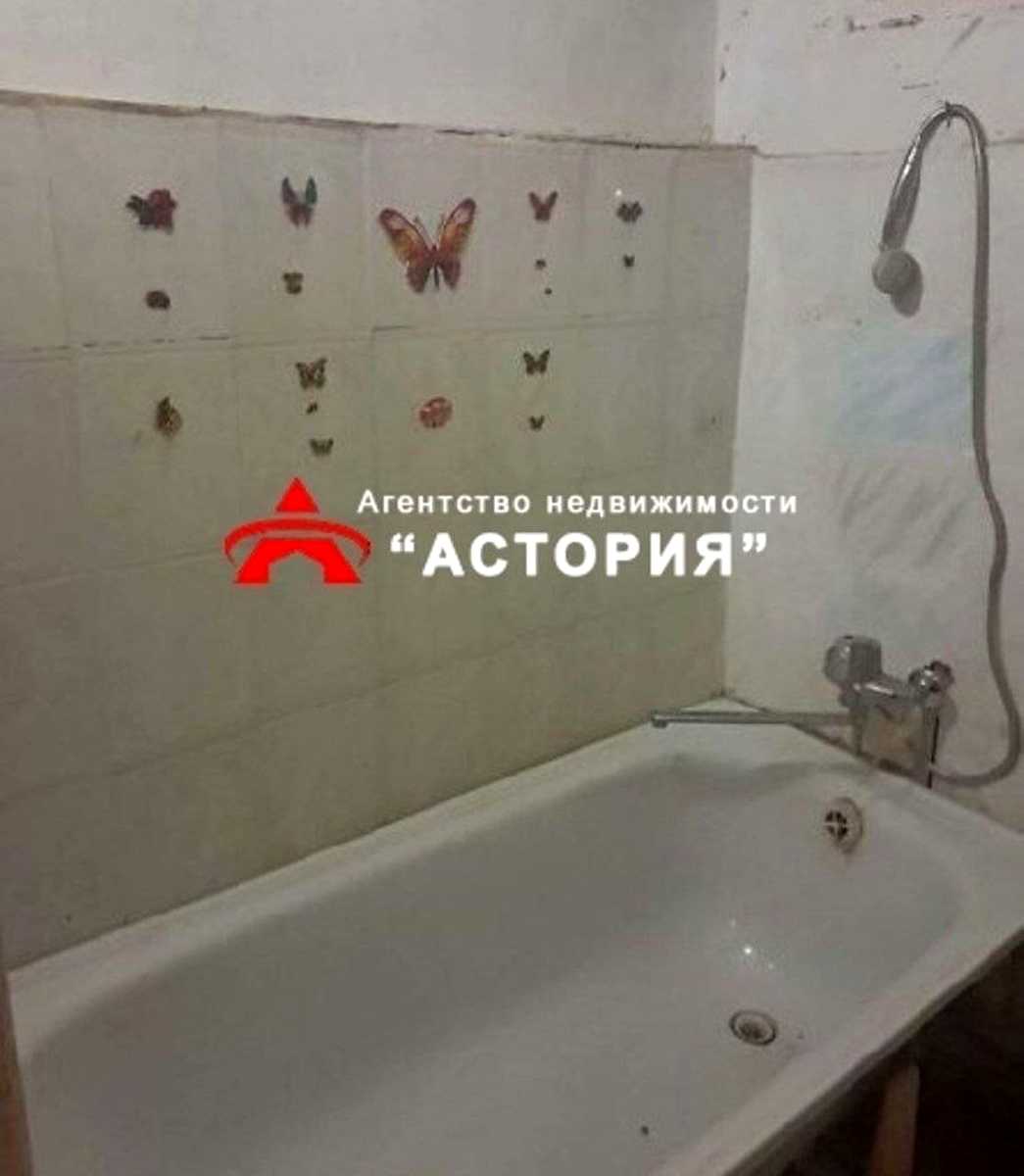 1876489892887409