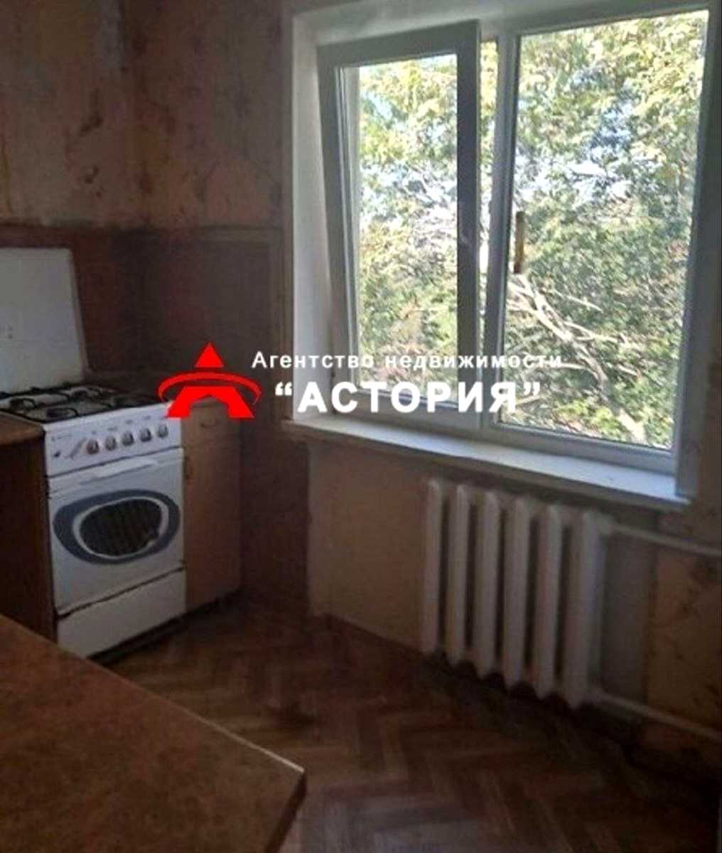 1876489892983506