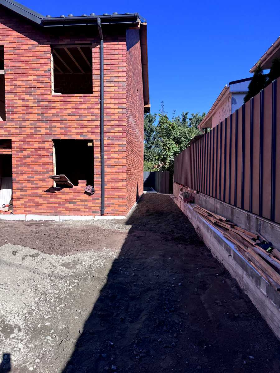 1876491036810545