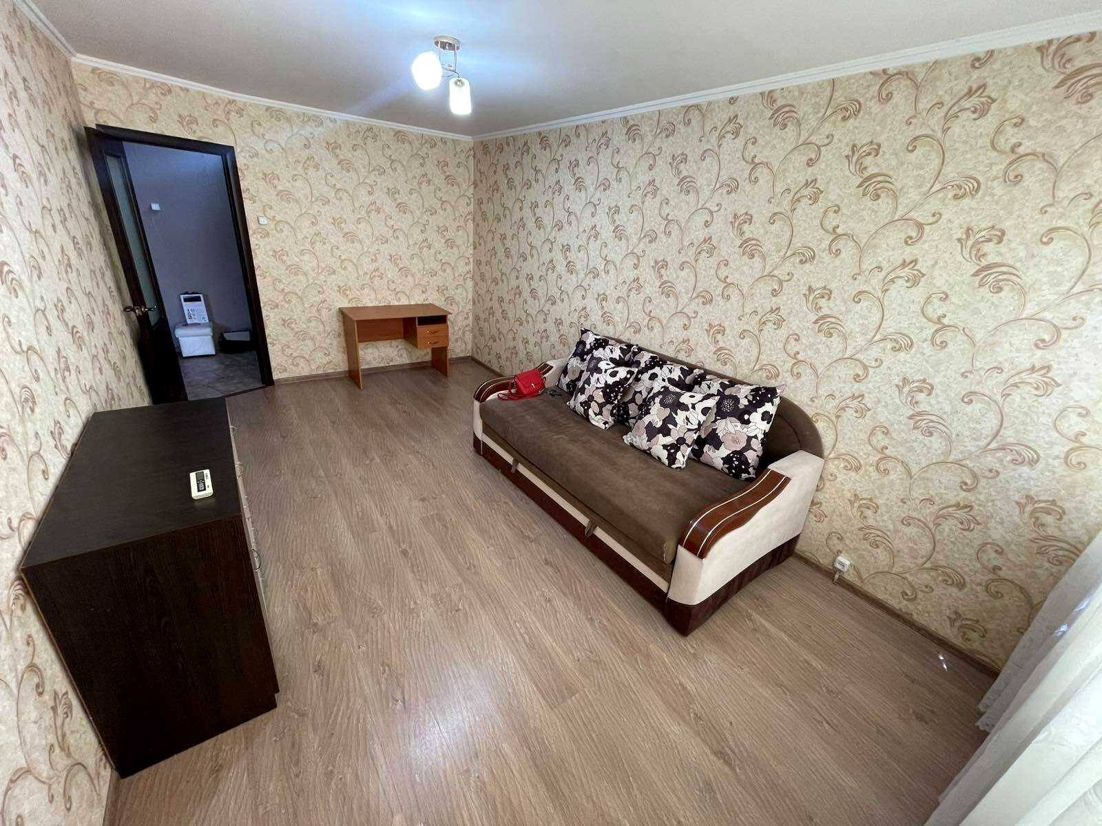 1876491681722587