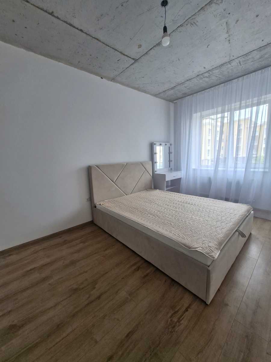 1876493267668999