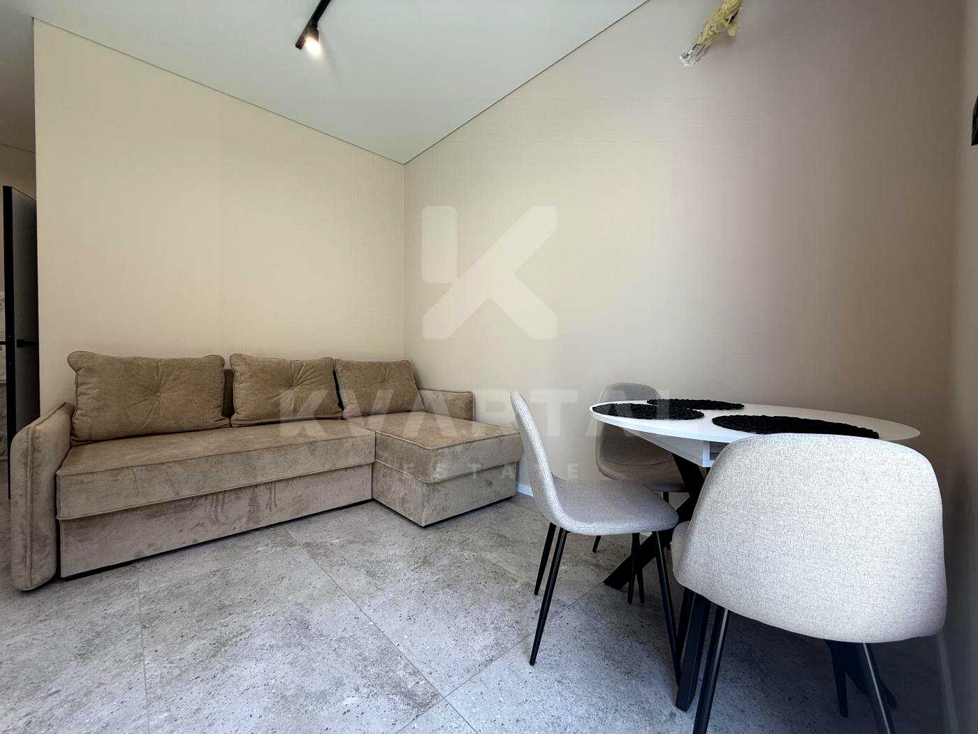 1876493309412614