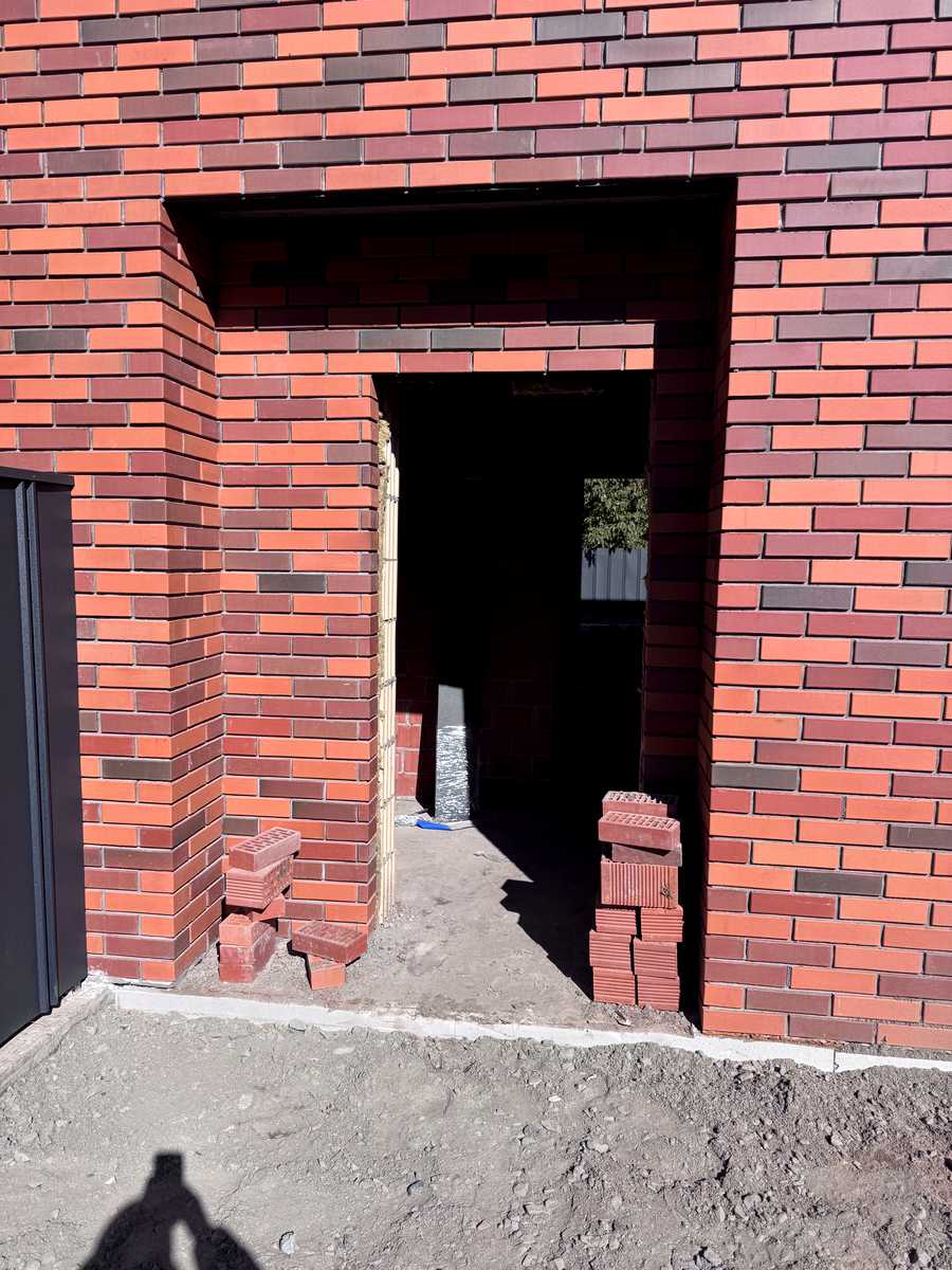 1876493688506556