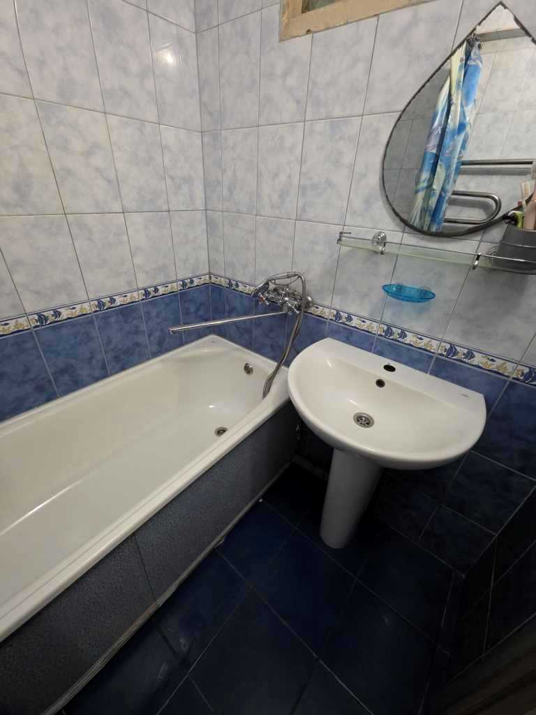 1876494275455420