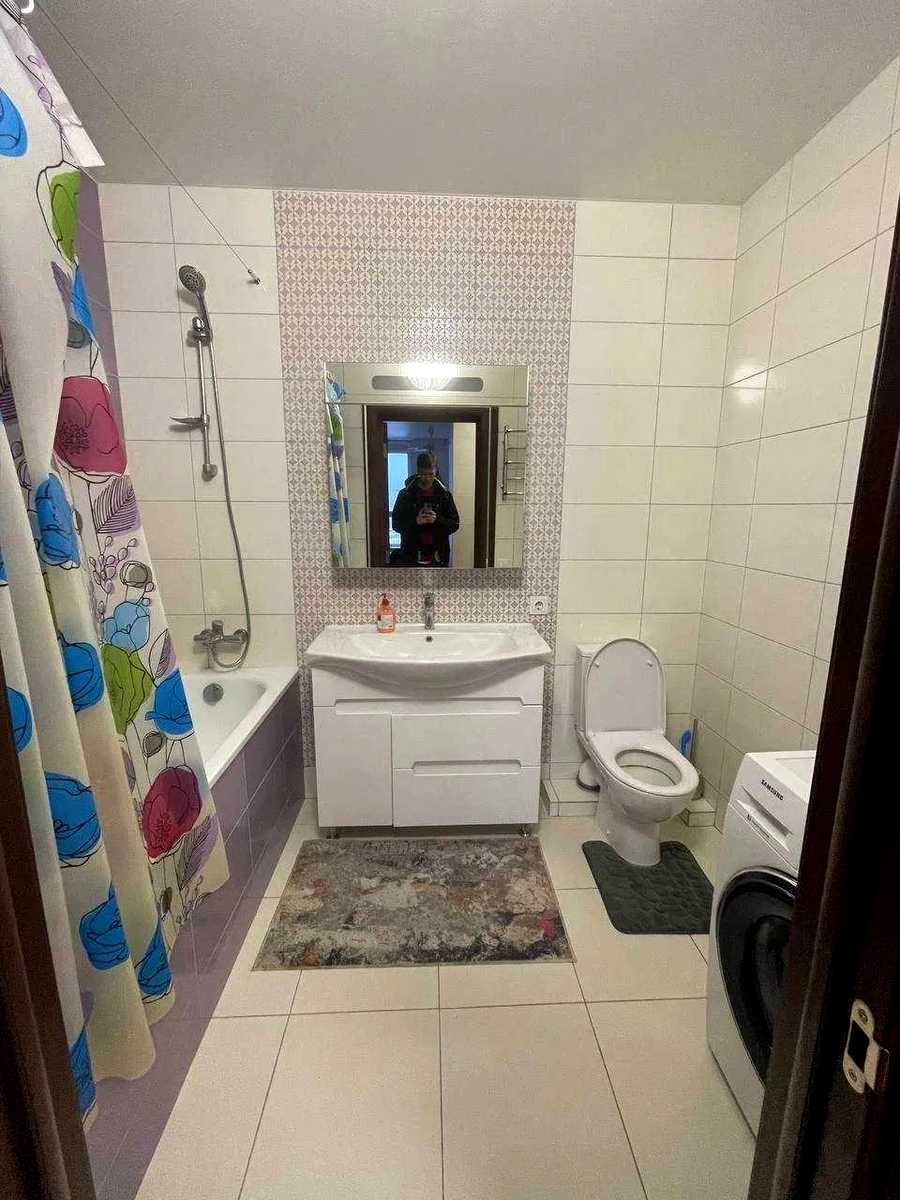 1876495220477374