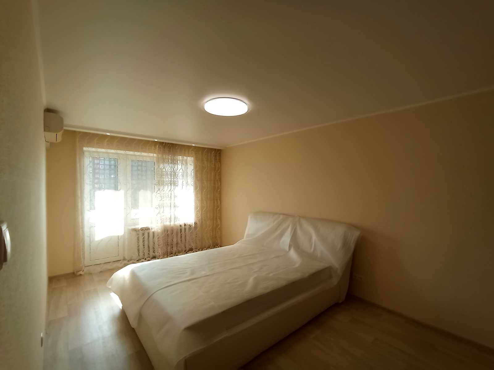 2-кімнатна квартира за адресою вул. Краснова (площа 48 м²) 2-кімнатна квартира за адресою вул. Краснова (площа 48 м²) - Atlanta.ua