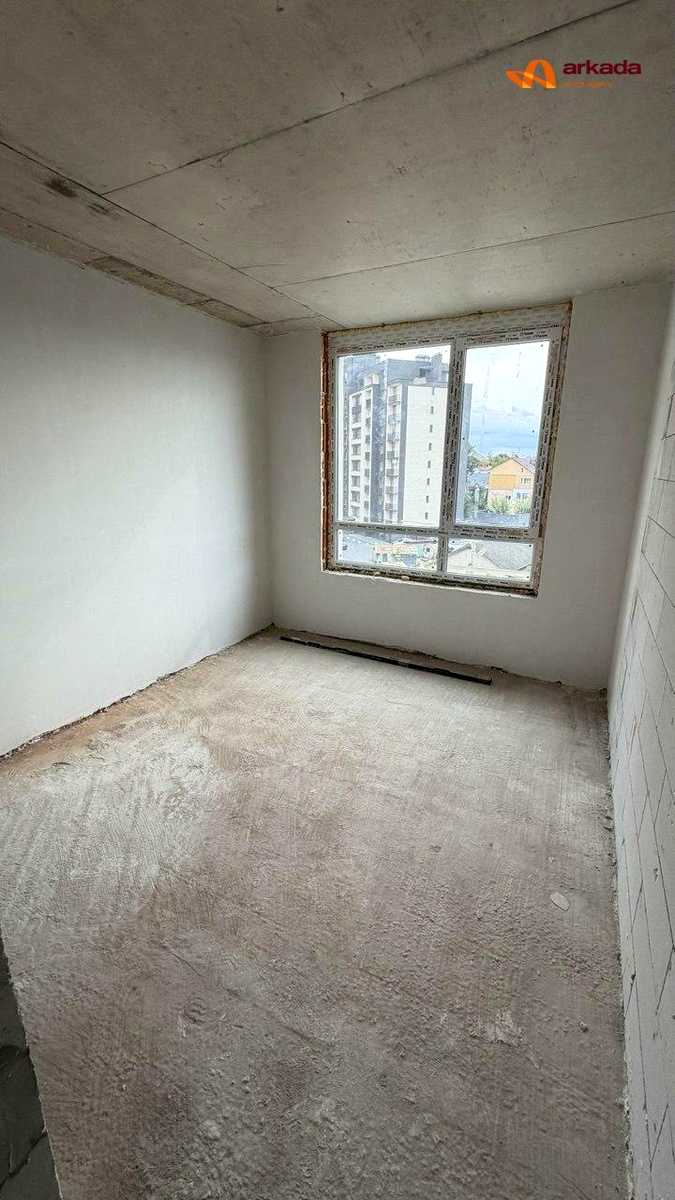 1876495788065418