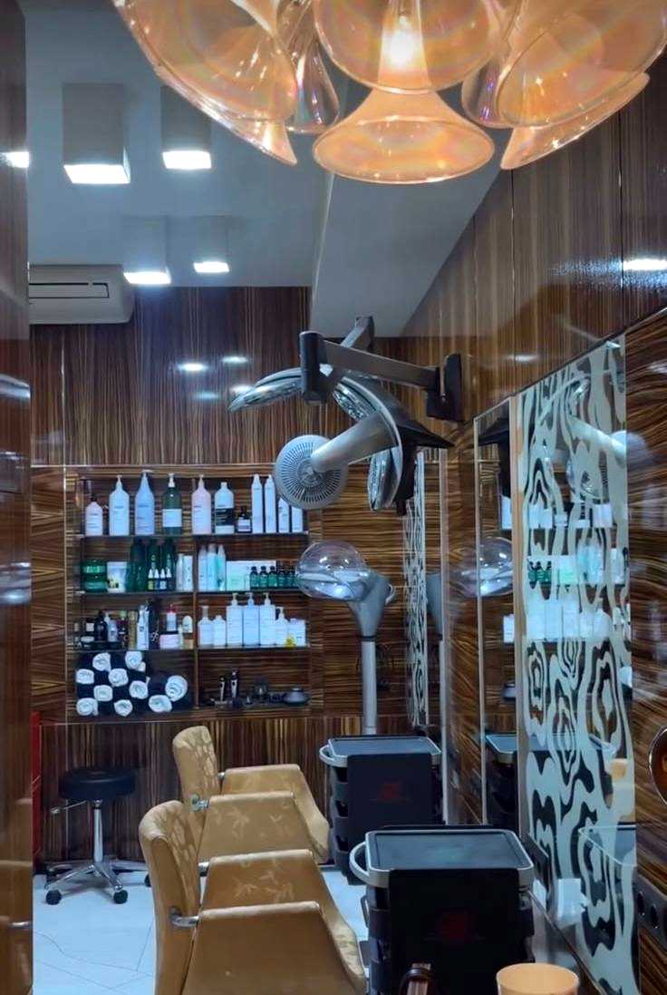 1876496248753361