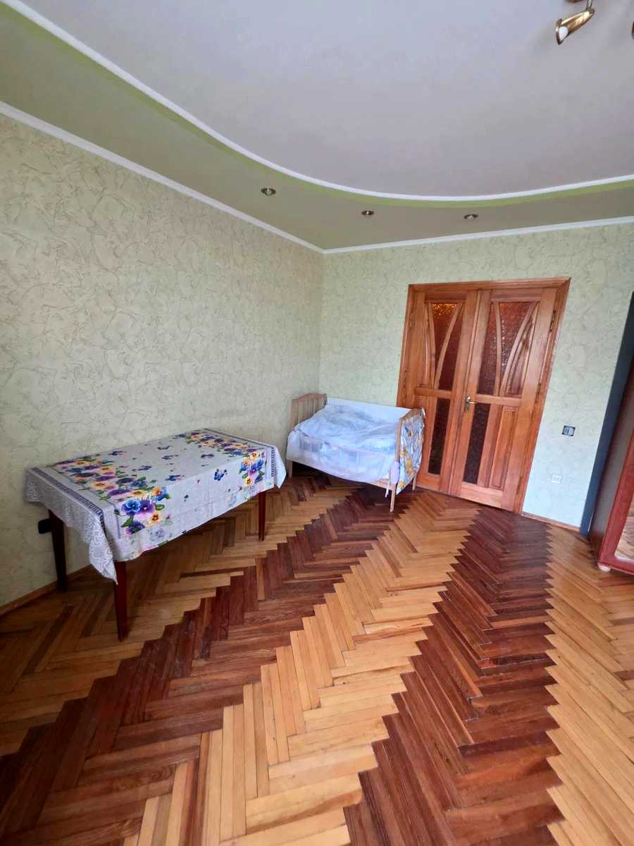 1876496826155648