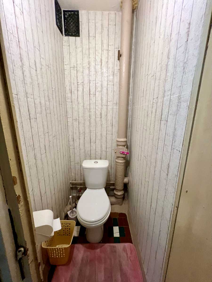 1876497243373206