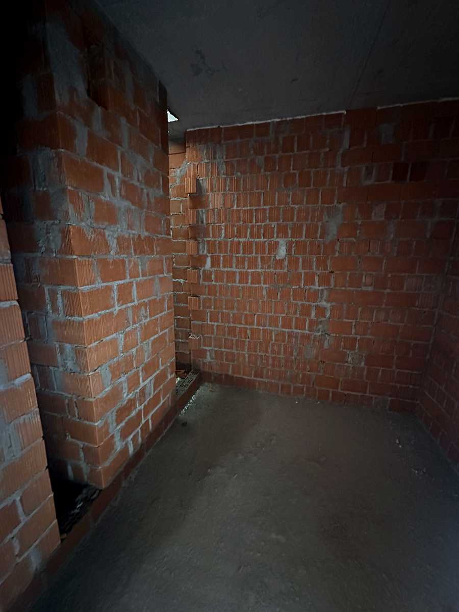 1876498303134835