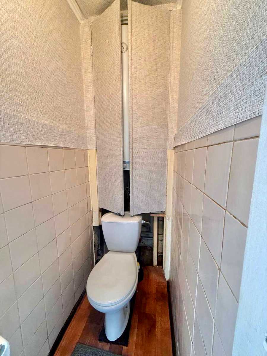 1876505702756338
