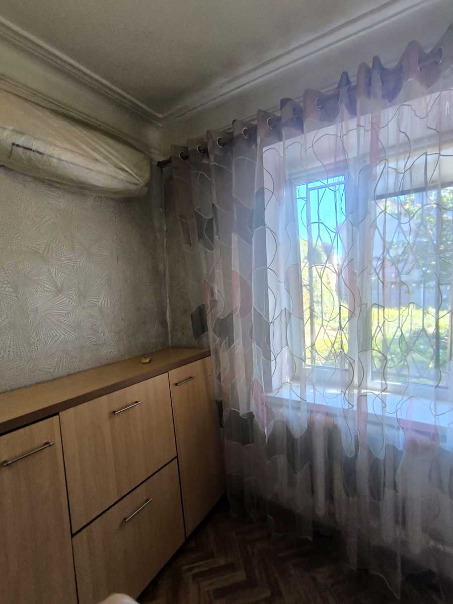 1876508530924578