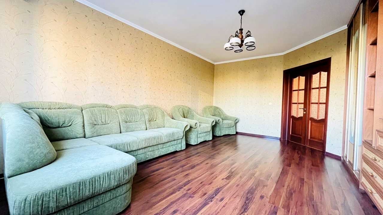1876510258242160