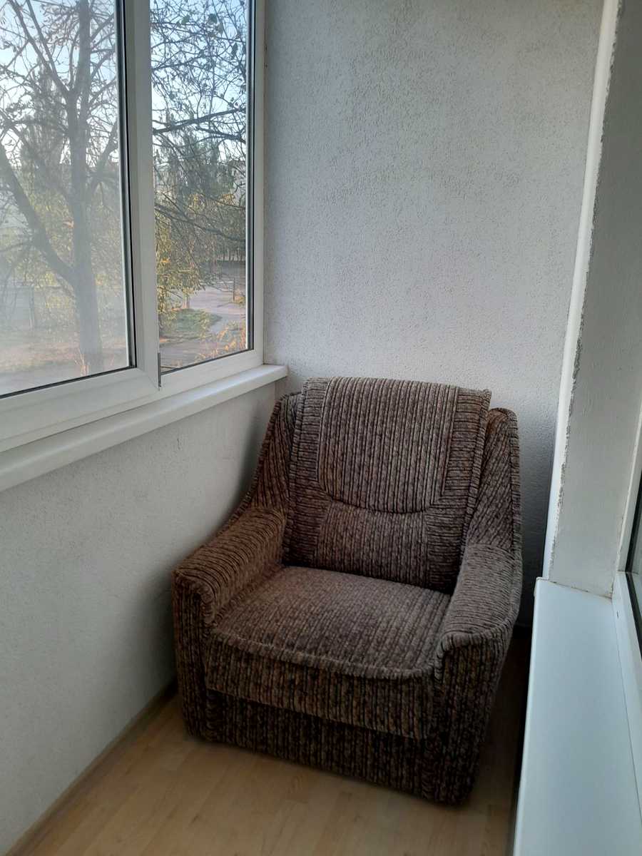 1876512624736239
