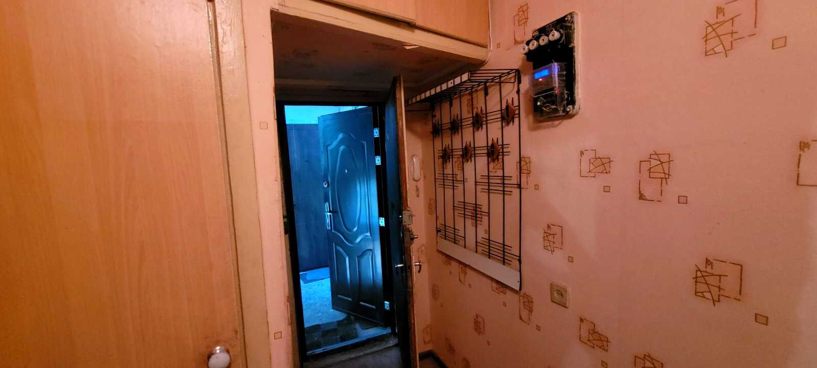 1876514356669799