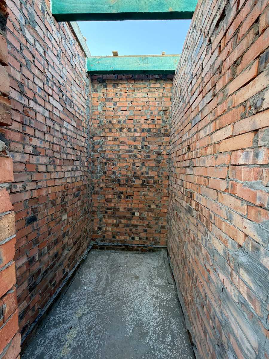 1876514389083569