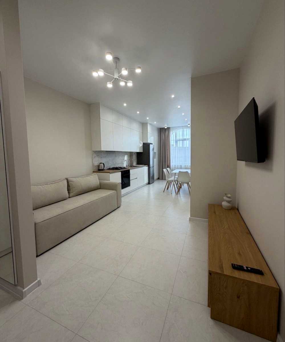 1876552340312011