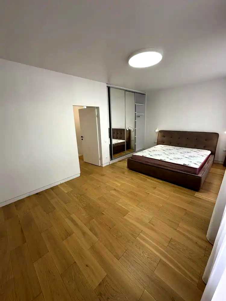 1876554116046990