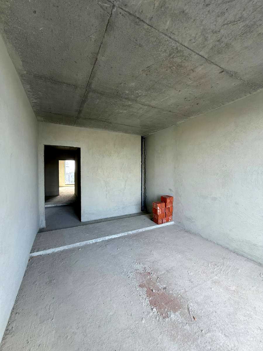 1876560036635395
