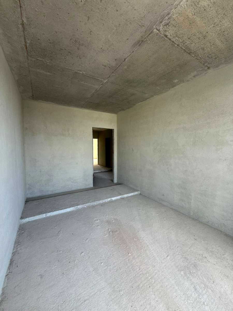 1876560037002915