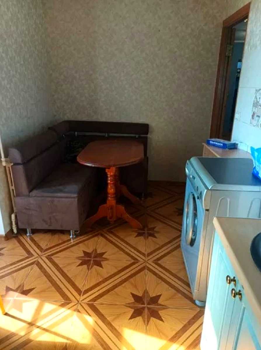 1876560268960175