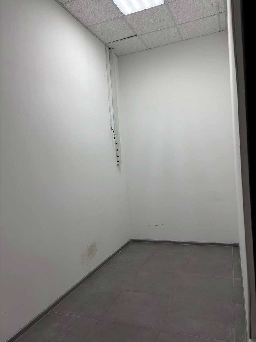 1876560748581302