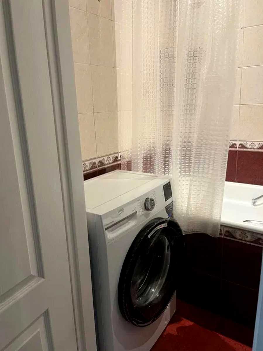 1876562052354128