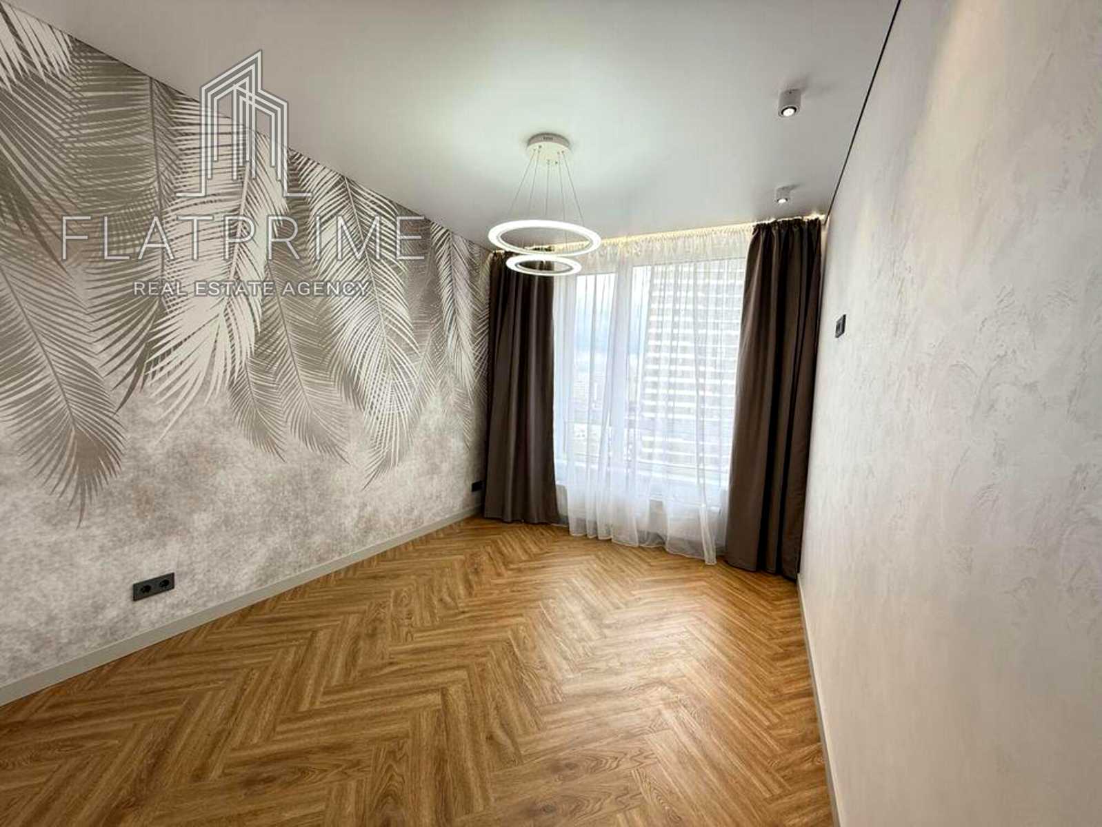 1876562321594922