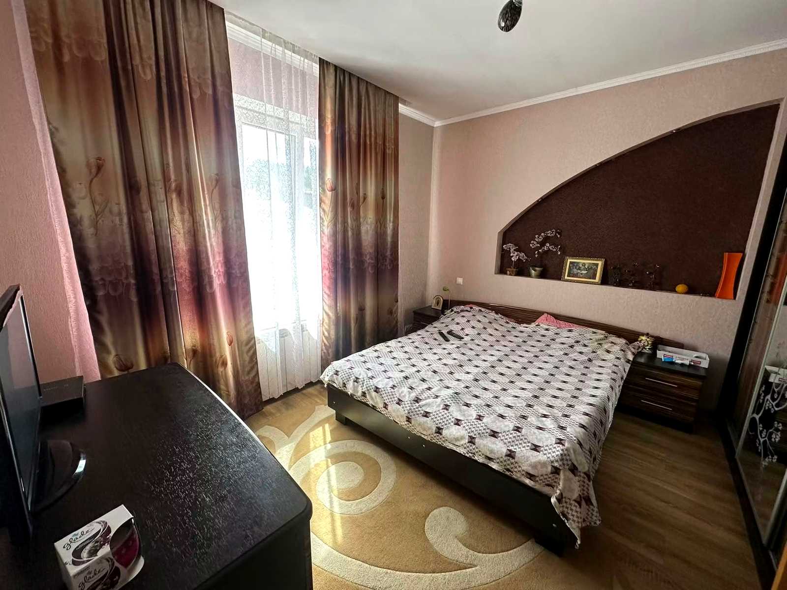1876563213711831