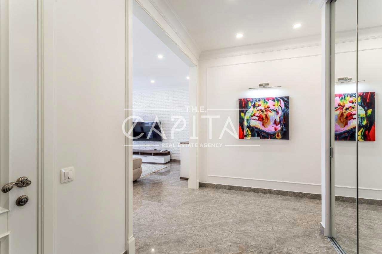1876563677428804