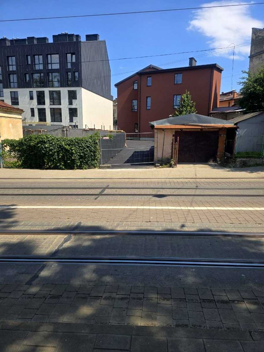 1876564245051966
