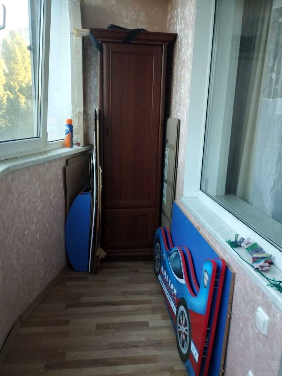 1876564785811835