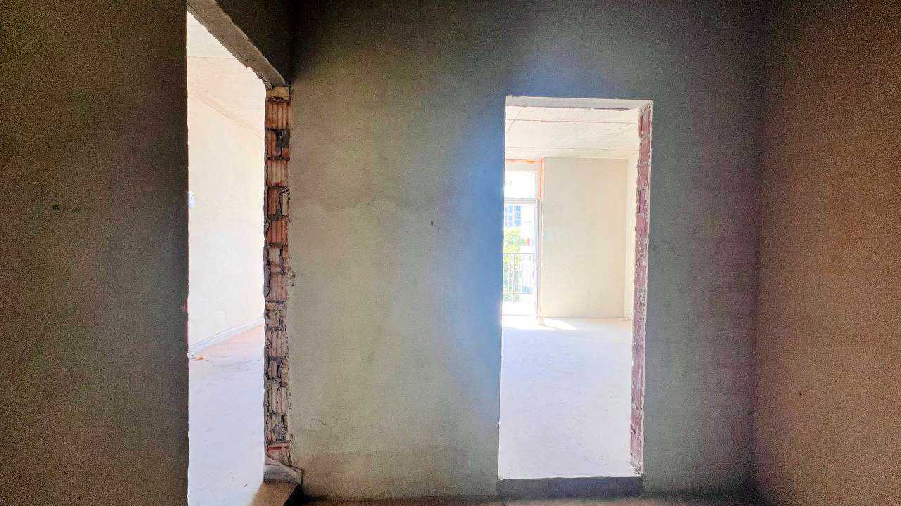 1876565790431617