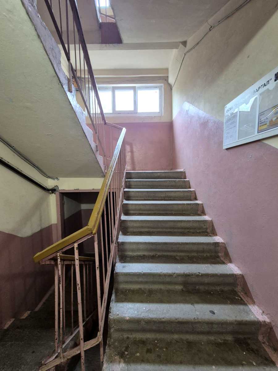 1876567095131669
