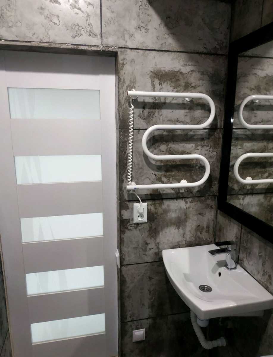 1876567789724382