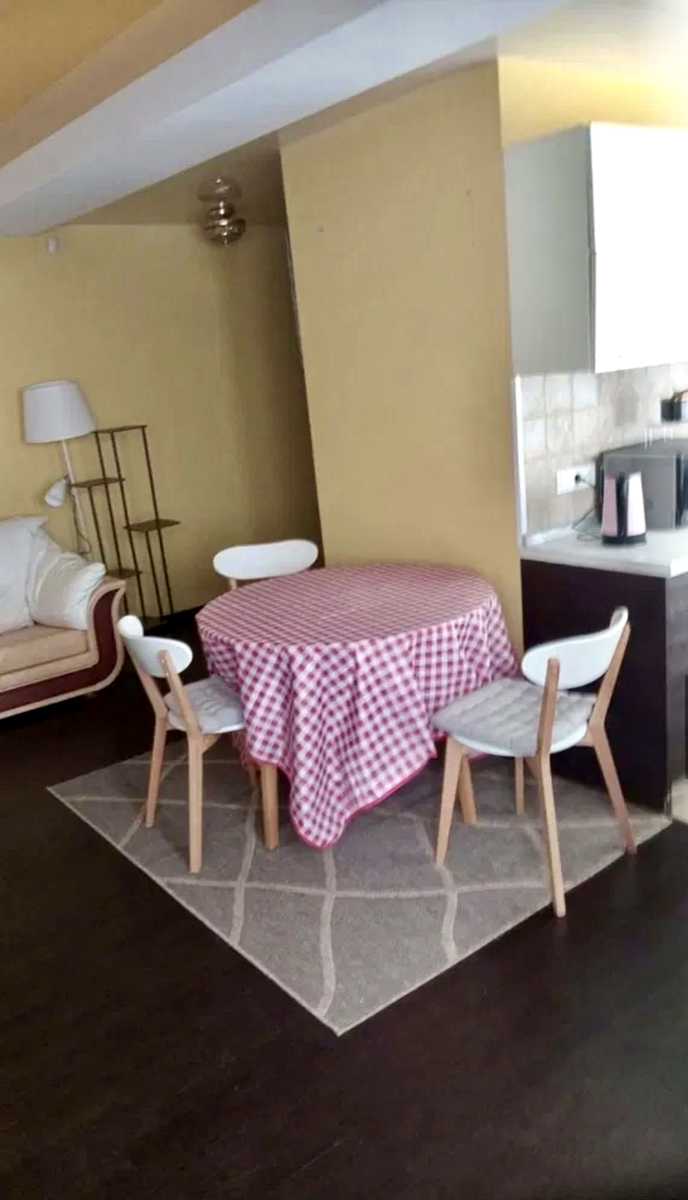 1876568133808553